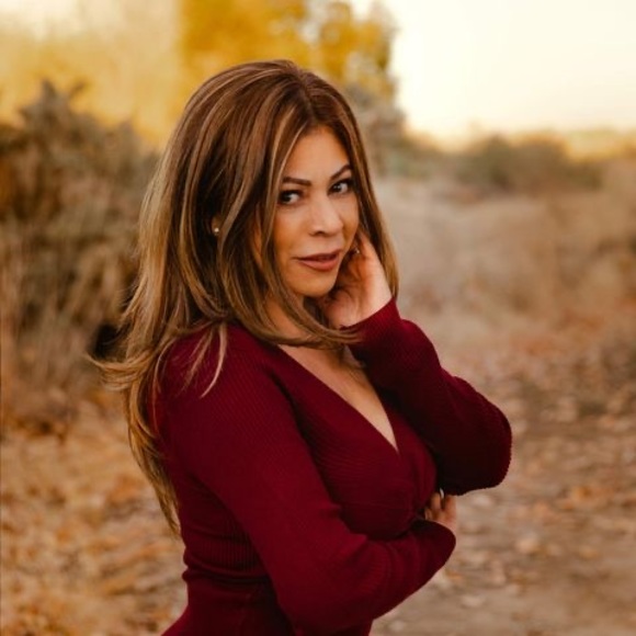 Meet your Posher, Marta - Picture 1 of 1